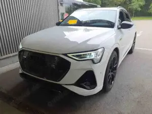 Audi e-tron Sportback 55 2x S line BLACK EDITION PANO
