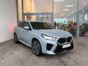 BMW X2 sDrive20i M Sportpaket HUD.AHK.H/K.LED.Park+. Bild 2