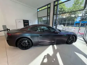 Maserati GranTurismo GranTurismo 75th Anniversary  Limited only 75 Bild 4