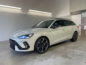 CUPRA Leon VZ 333PS DSG 4Drive Matrix+Navi+AHK+Alu19+Sitzh...