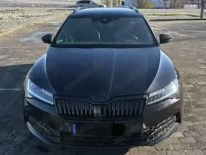 Skoda Superb Superb III Combi Combi 2.0 TSI 4x4 DSG Sportline