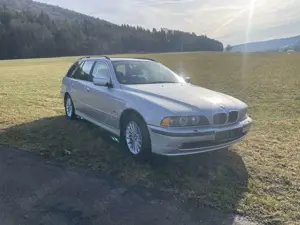 BMW 530 530i touring