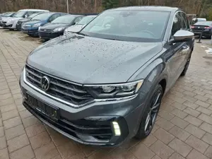 Volkswagen T-Roc R 4Motion Akropovic Bild 3