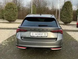 Skoda Octavia 2.0 TSI DSG 4x4 Sportline AHK Kessy Bild 4