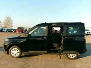 Ford Tourneo Courier Trend 1.0L AHK WiPa GRA Kam Bild 2