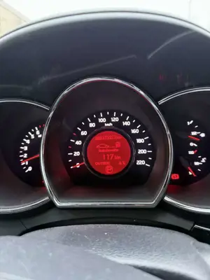 Kia Rio 1.4 Automatik Bild 4