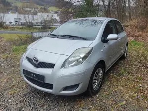 Toyota Yaris Yaris 1.0 VVT-i   1HAND