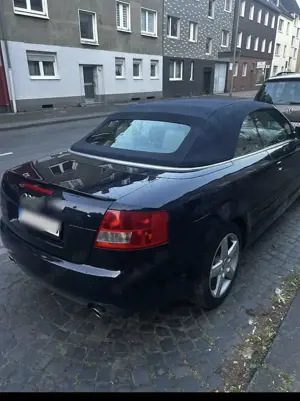 Audi A4 Cabriolet 3.0 Bild 3