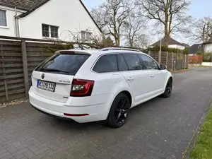 Skoda Octavia Octavia Combi 1.5 TSI G-TEC DSG Ambition Bild 4