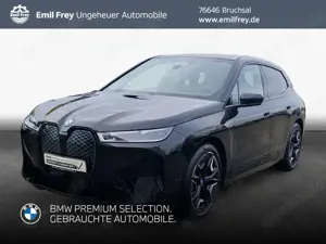BMW iX xDrive40 Sportpaket Laser AHK Pano Harman Kardo