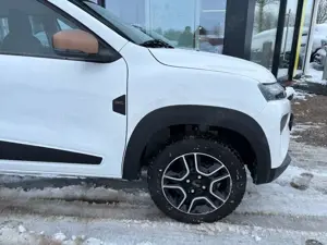 Dacia Spring Extreme Electric 65 Bild 4