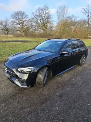 Mercedes-Benz C 220 d T 9G-TRONIC AMG Line