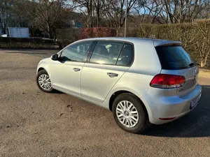 Volkswagen Golf Golf 1.2 TSI DSG Trendline Bild 3