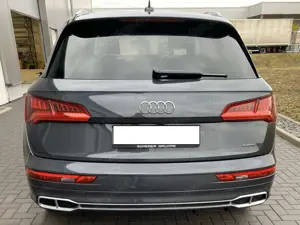 Audi Q5 Q5 Hybrid 55 TFSI e quattro S tronic Bild 5