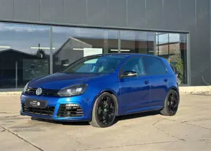 Volkswagen Golf VI R 4Motion Schalensitze Schalter