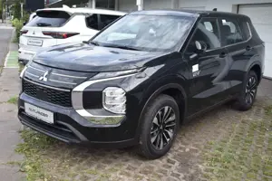 Mitsubishi Outlander 2.4L Polar,Sitzheizung,Allwetter