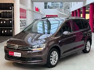 Volkswagen Touran 1.4 TSI Comfortline Navi Sitzhzg PDC v+h