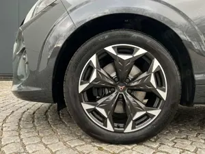 CUPRA Terramar VZ 2.0 TSI DSG 4Drive *Garantie, AHK, DCC, 19"-LM Bild 5