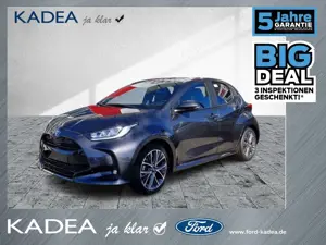 Toyota Yaris 1.5 Teamplayer ACC+LED+SHZ+Fernlichtass.