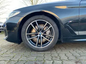 BMW 540 d xDrive M Sportpaket Laser/HeadUp/Standhzg Bild 3