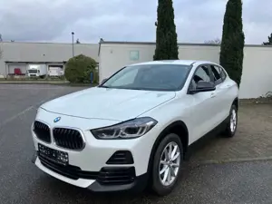 BMW X2 X2 sDrive18d  Aut. Head-Up M-Leuchten