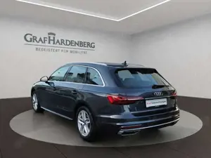 Audi A4 Avant 40 TDI qu. S tronic advanced Panorama Bild 4