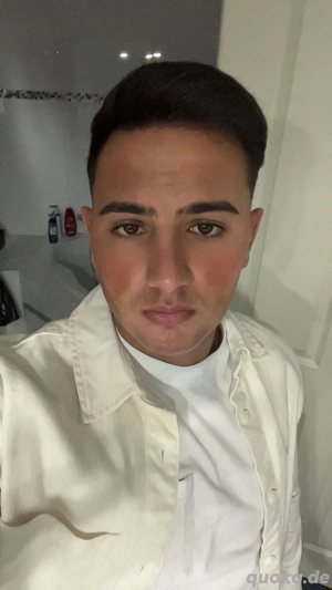 Sex Date zwischen 18 und 30 Jahre alt Frau 