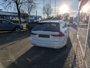 Volvo V90 V90 T8 Recharge AWD Geartronic Inscription Bild 5