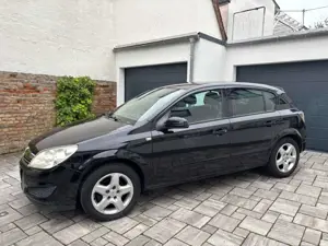 Opel Astra Edition
