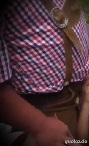 Opa, nimmt dich unter seine fittiche 