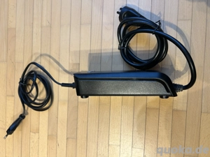 Bosch Ladegerät eBike Battery Charger 36-2 100-240 