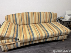 Dreisitzer Sofa