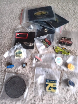  18 Auto - Pins   Anstecknadeln