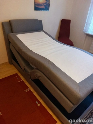Boxspringbett mit Bettkopffteil