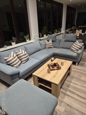 Couch mit Sitzhocker 