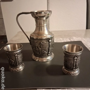 Zinnkrug mit 2 Zinnbechern