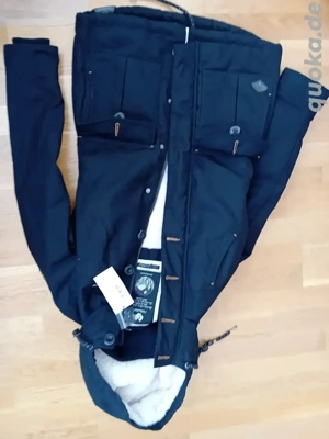 Jacke für den Winter NEU unbenutzt, Größe XS, Farbe Schwarz, Marke RAGWEAR