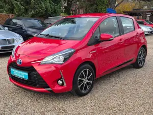 Toyota Yaris Yaris Hybrid 1.5 VVT-i Team Deutschland**1.Hand**