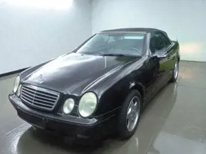 Mercedes-Benz CLK 200 Sommerfahrzeug Cabrio Avantgarde Leder