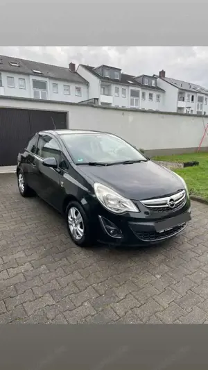 Opel Corsa wenig Km / Rentnerfzg. / LHZ / SHZ / Klima