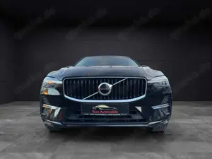 Volvo XC60 Momentum Pro 2WD AUT KMRA SHZG Bild 2