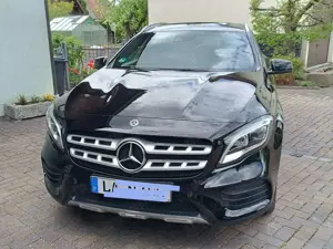 Mercedes-Benz GLA 200 GLA 200 7G-DCT AMG Line