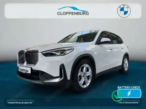 BMW iX1 xDrive30 Navi+SHZ+HiFi+Spurass.+Klimaaut.+BT