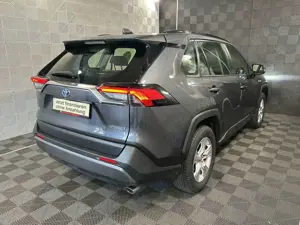 Toyota RAV 4 4 Hybrid 4x2*BUSINESS EDT*LED-R.KAM-ACC-TOUCH Bild 4