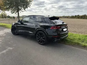 Audi SQ8 Bild 2