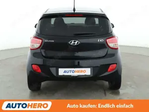 Hyundai i10 1.0 Passion*PDC*SHZ*KLIMA*GARANTIE* Bild 4