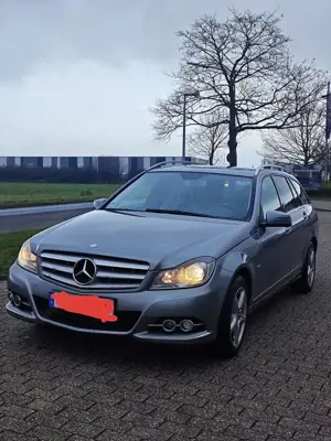 Mercedes-Benz C 200 T CDI DPF (BlueEFFICIENCY) Avantgarde