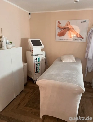 Kosmetikstudio Inventar zu verkaufen - Top Zustand  Bild 2