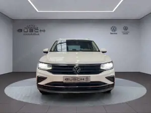 Volkswagen Tiguan 1.5 TSI 96 KW Move Navi AppConn ACC Bild 3