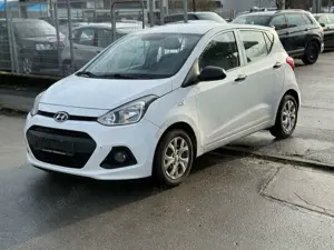 Hyundai i10 Klimaanlage Scheckheft gepflegt